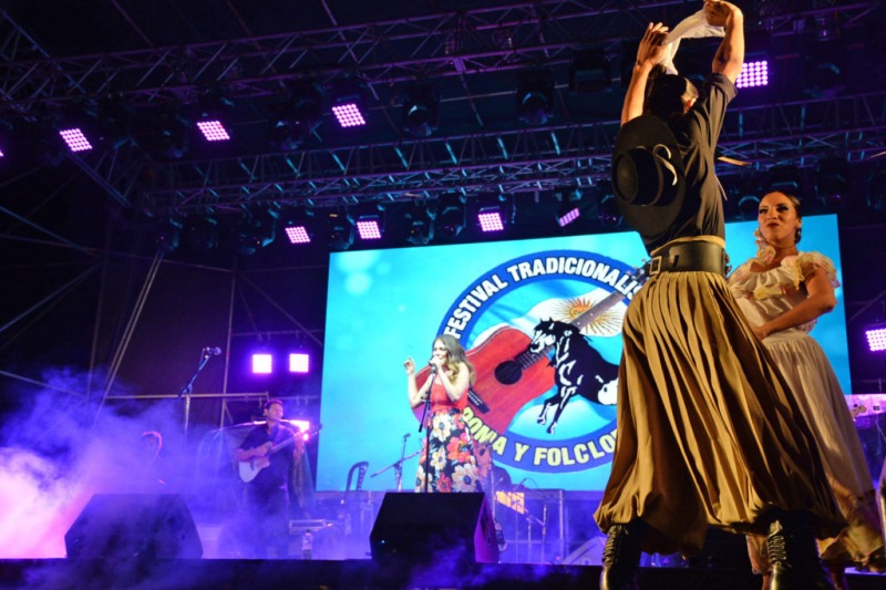 Festival: entregan entradas para personas con discapacidad